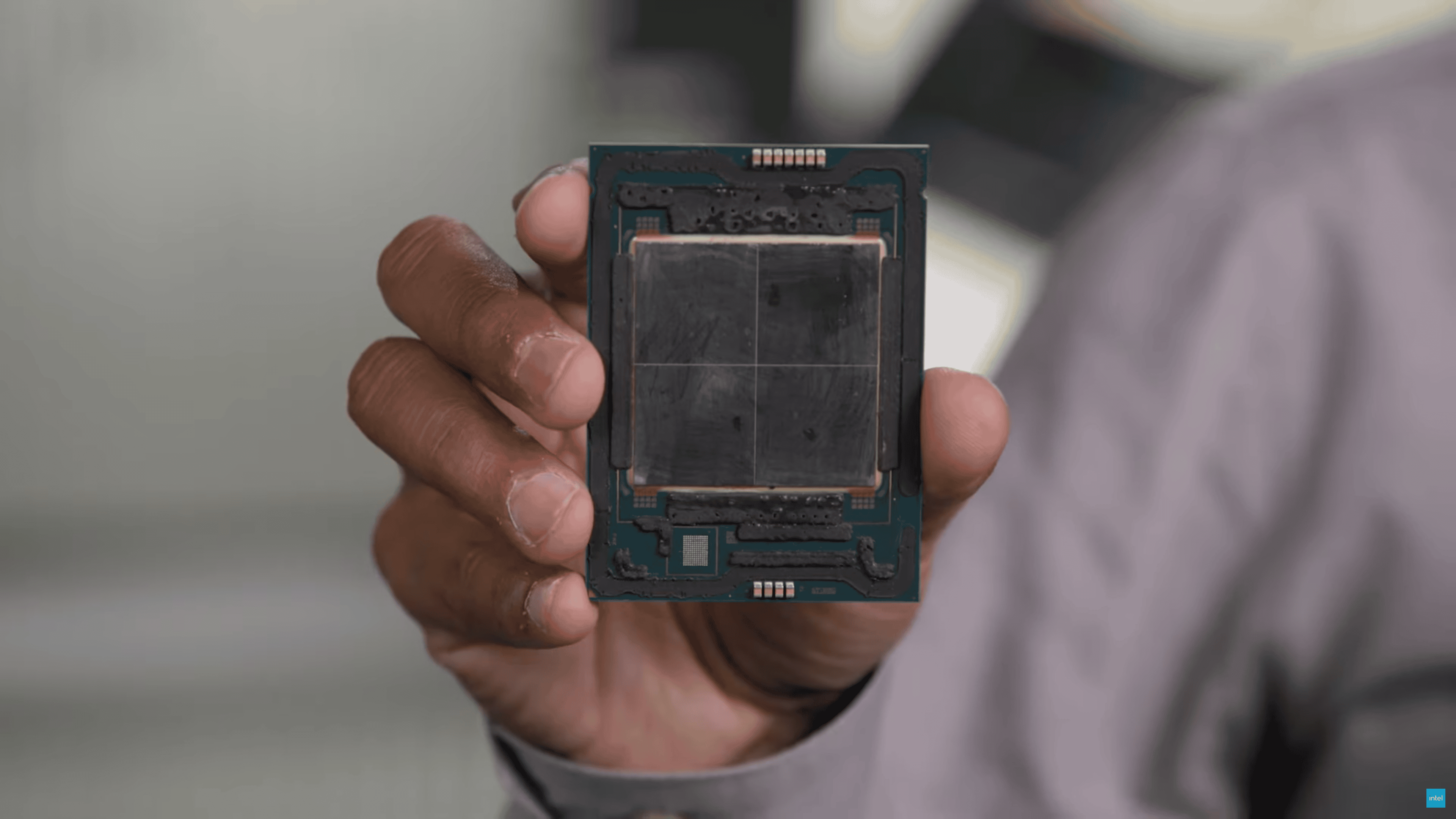 chip-intel-xeon-la-gi-2.png