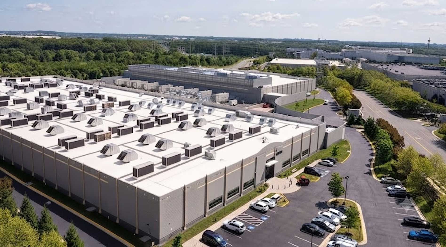 data-center-3.jpg
