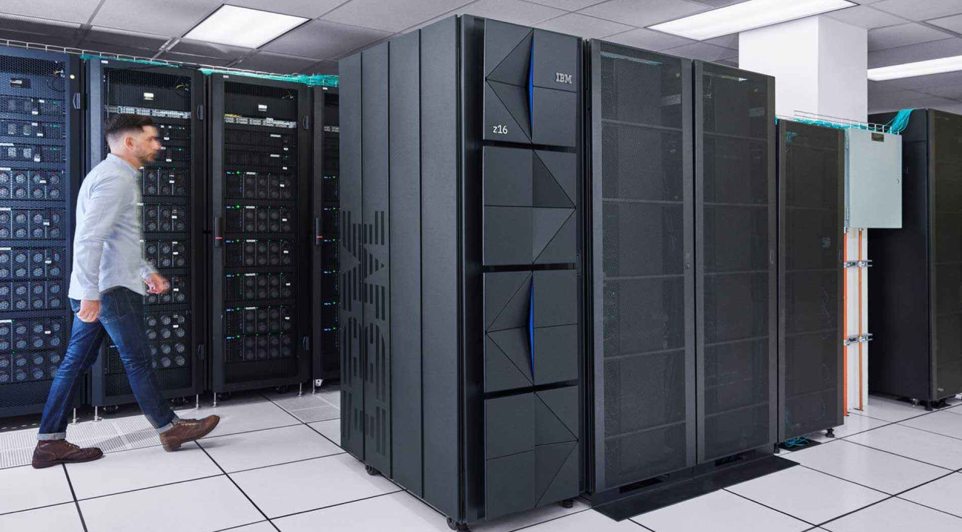 mainframe-3.jpg